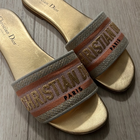 Christian Dior slides - Picture 4 of 8